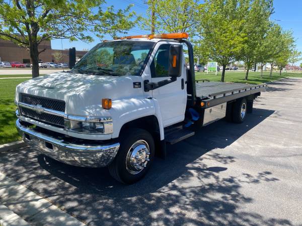 Servicio de Grúa Towing Service Tire Battery Change Locksmith Lock Out - automotive services