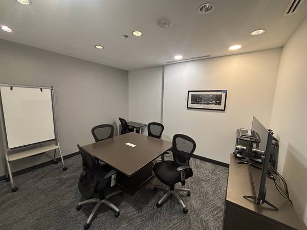 REGUS - Free trial in office space! - creative services