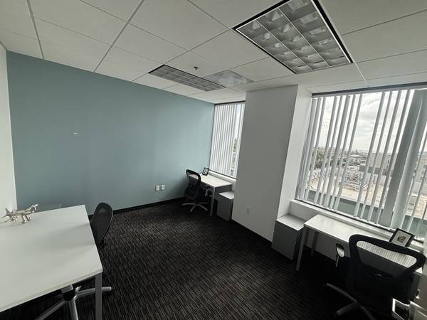 REGUS - Private Office - $1,187.10 - creative services
