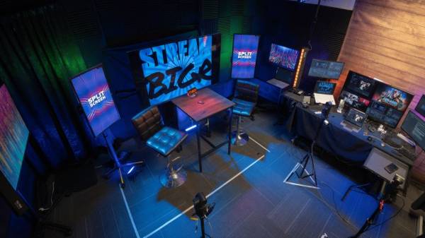 Zero Tech Skills Needed: Save Time &amp; Money By Live Editing Your Podcast-$35/hr - creative services