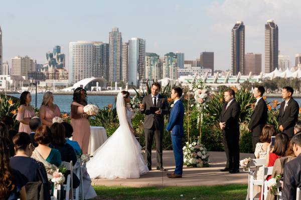 Wedding &amp; Event Photographer - event services