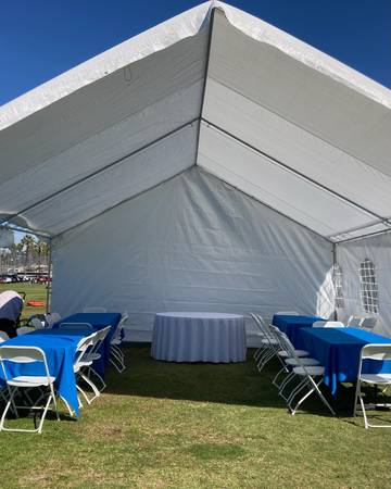 Mesas y Sillas /Tables and Chairs for Rent - event services