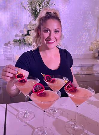 Hire an experienced bartender or bartenders for your next event!! - event services