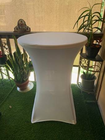 Se rentan Mesas altas para cocteles $15 - $20 - event services