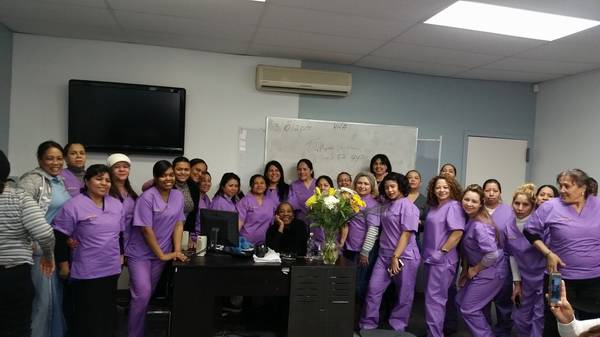 CURSOS DE HOME ATTENDANT EN ESPANOL TODOS LOS HORARIOS DISPONIBLES - healthcare - job employment