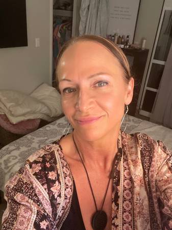 11-7pm Midtown Massage - beauty services