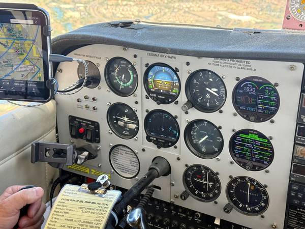Private pilot PPL or Instrument lessons in Cessna 172 airplane - lessons &amp; tutoring