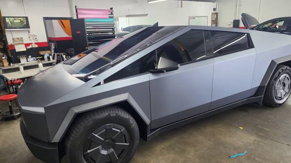 WINDOW TINTING - automotive services