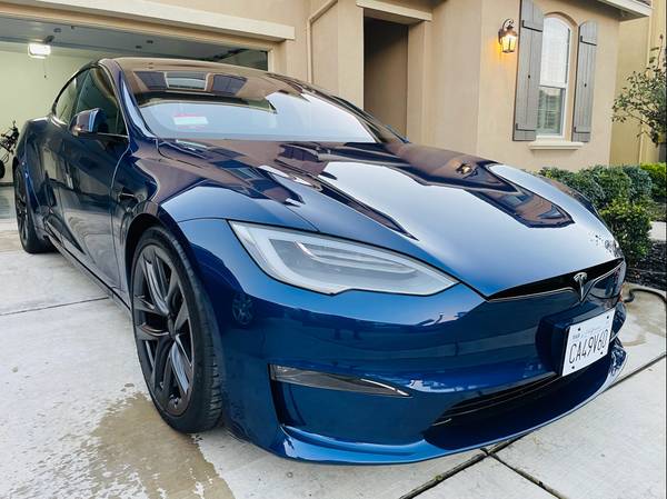 Ceramic Coating $999+ (2 Coats 10H Includes Paint Correction)(9+years) - automotive services