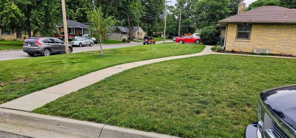 Mowing, small landscaping, snow removal - farm &amp; garden services
