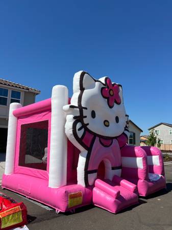 RENTING HELLO KITTY JUMPER - event services