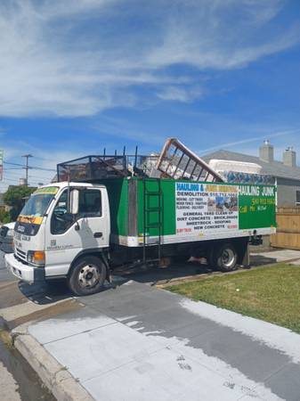 DEMOLITION YARD CLEAN UPS🏡JUNK REMOVAL🛋DIRT CUT TREES🌳CALL Now - farm &amp; garden services