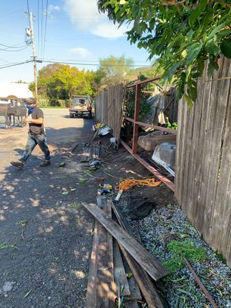 NEW FENCE, OR FIX &amp; RETAINING WALL NORTH BAY - farm &amp; garden services