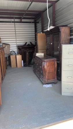 JUNK TRASH FURNITURE APPLIANCES REMOVAL HAUL AWAY - labor / hauling / moving