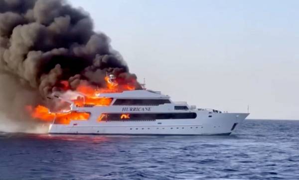 BUYING A USED BOAT? GET AN EXPERT SET OF EYES BEFORE YOU COMMIT - marine services